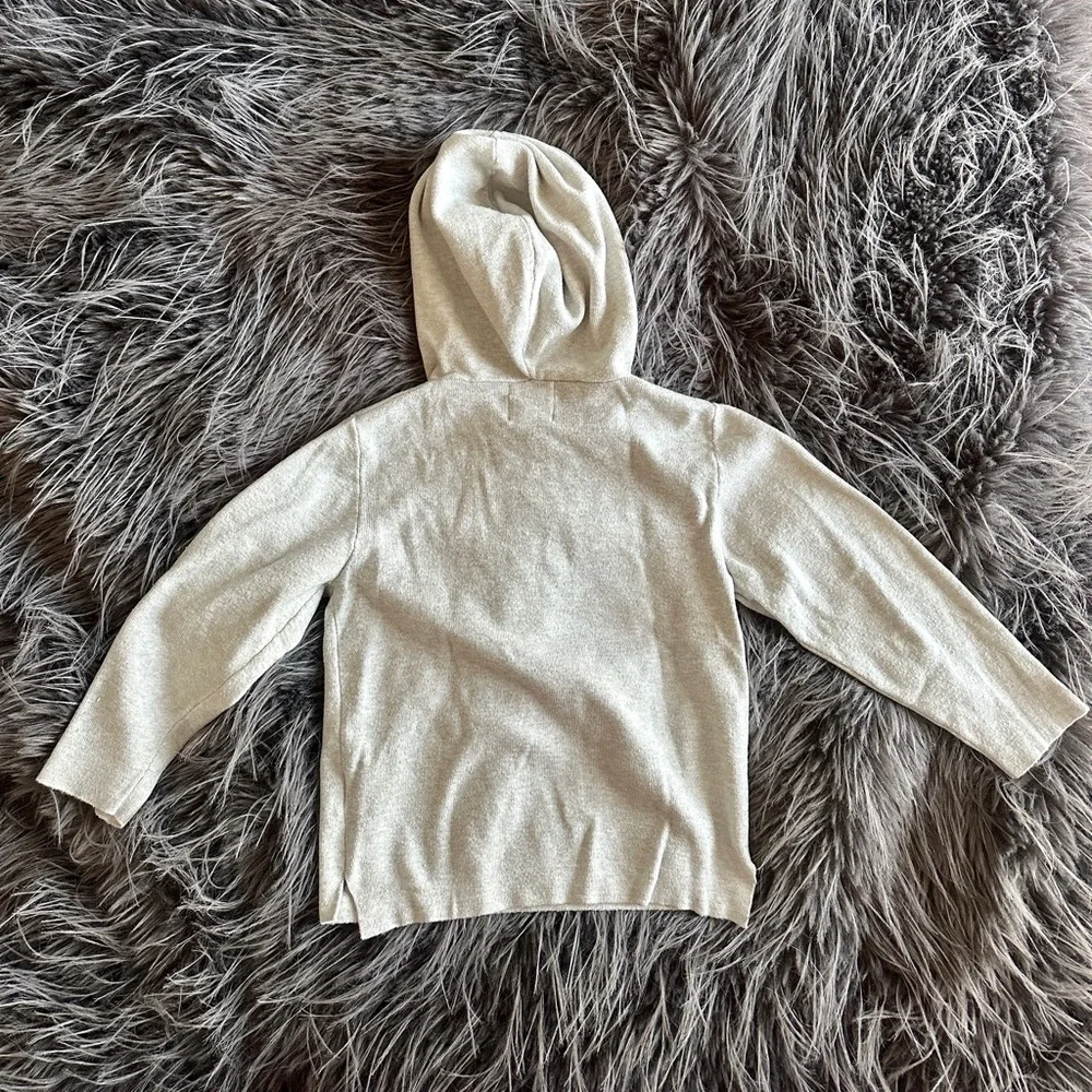 Like new Vignette hoodie 4T - Picture 2 of 5